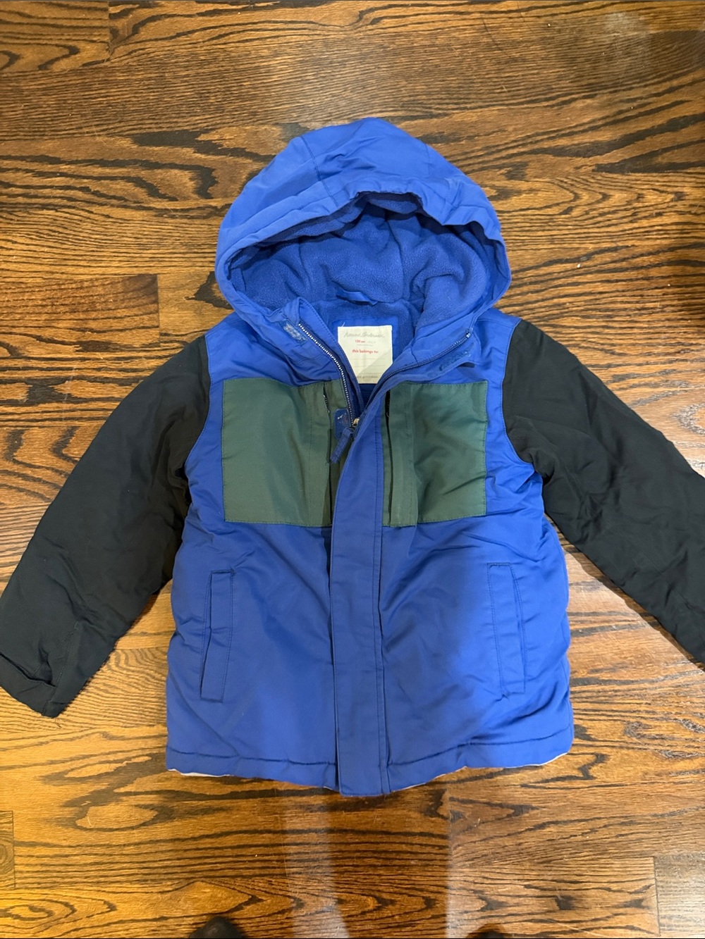 Hanna Andersson Blue, Black & Green Hooded Puffer Jacket size 6/7 (120cm)